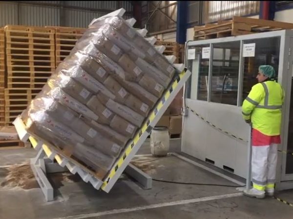 Investing in the Right Pallet Inverters Reduce Risks of Damaged Goods