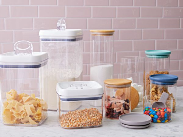 What Makes Food Plastic Containers Popular