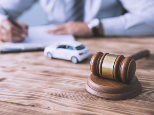Top 5 Things To Consider Before Hiring A Car Accident lawyer