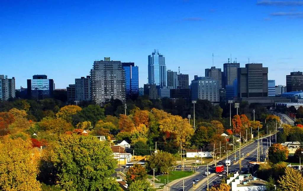 Moving in London, Ontario: A Guide for Skilled Professionals