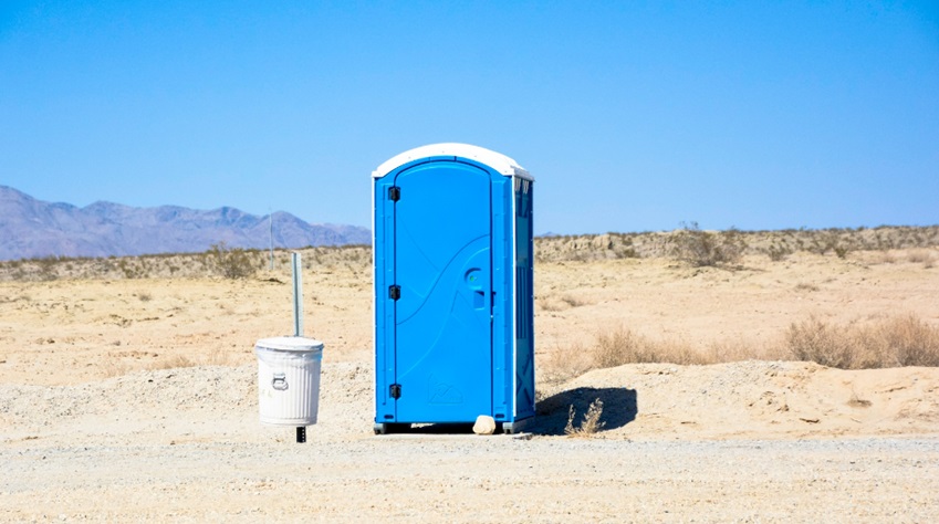 5 Things to Know Before You Rent a Porta Potty for Your Outdoor Wedding