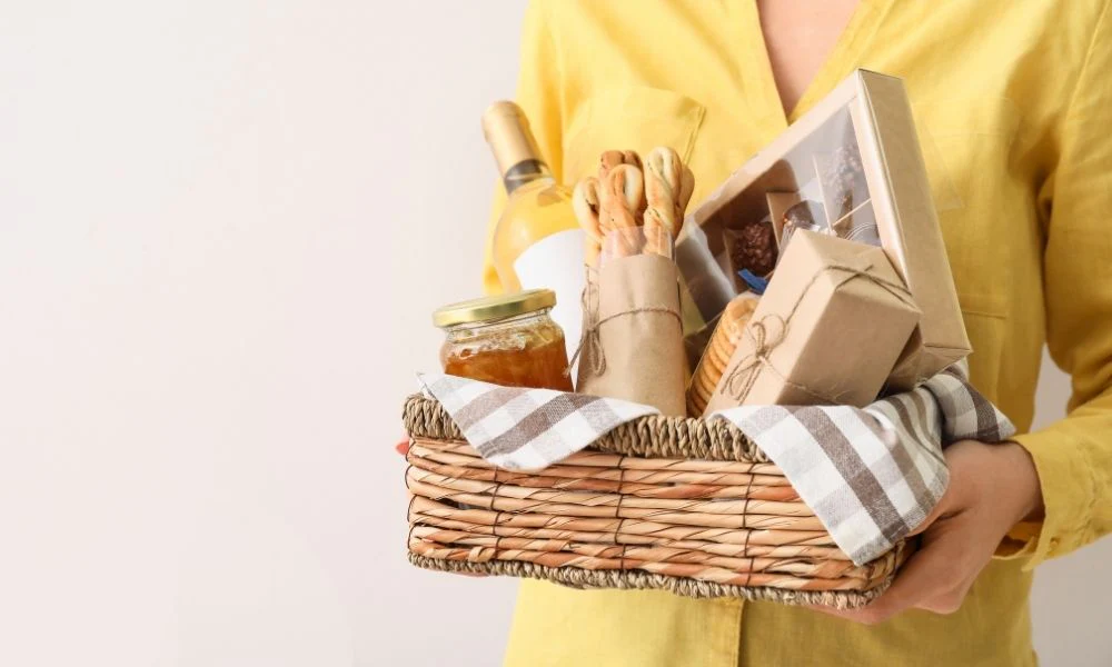 Best Foodie Gifts for Employees to Celebrate Thanksgiving